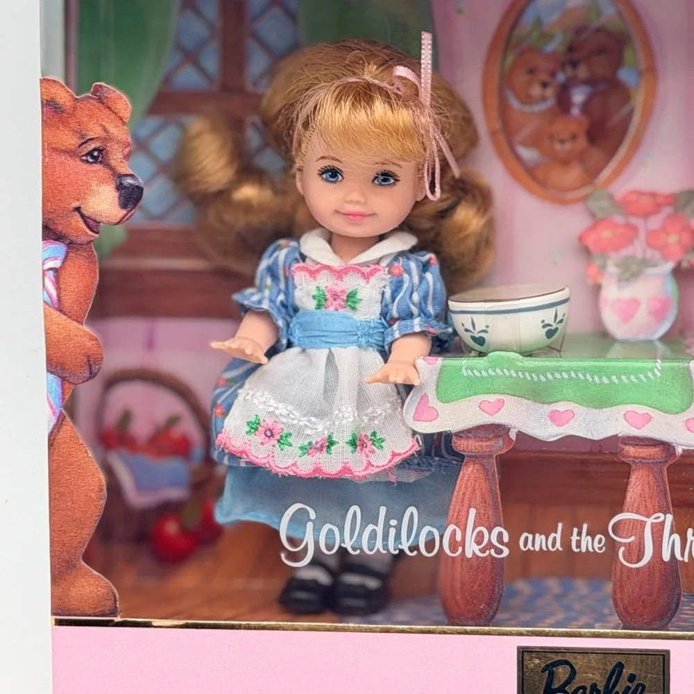 Barbie Collector Edition Goldilocks and the Three Bears Kelly Doll Set 2000